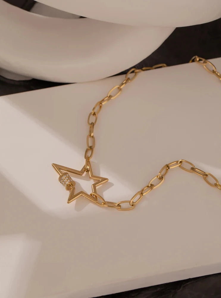 18K Gold Plated Stainless Steel Star Pendant Necklace