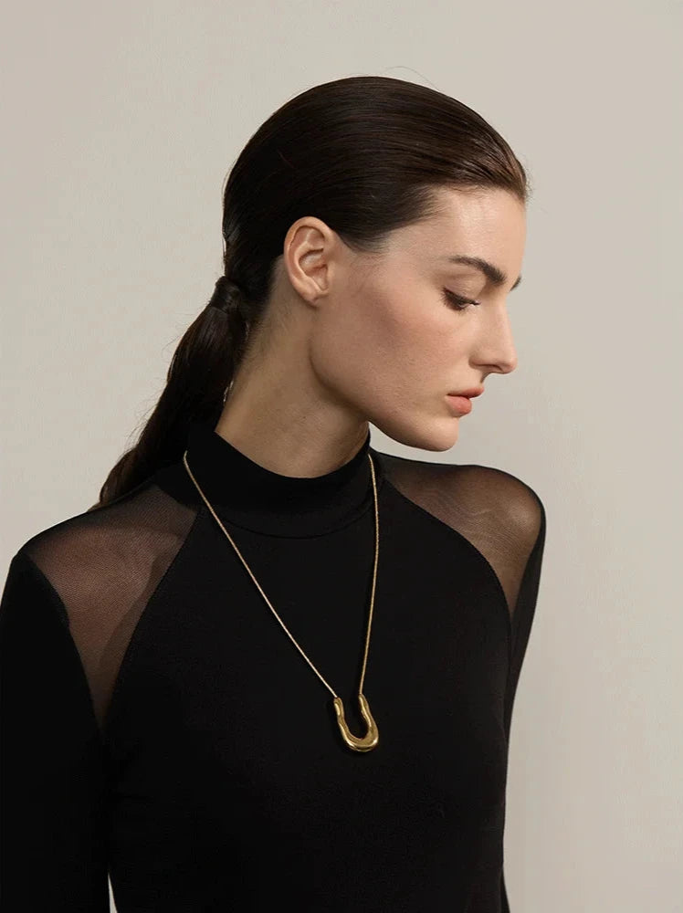 18K Gold Plated Stainless Steel U-Shape Necklace