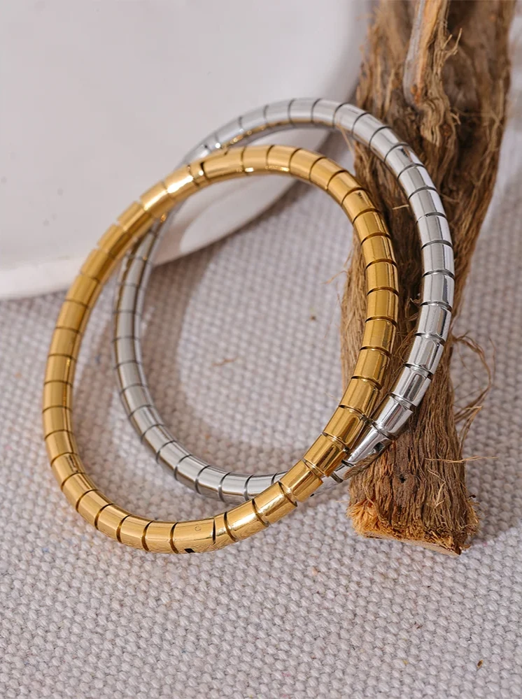 18K Gold Plated Stainless Steel Bangle Bracelet