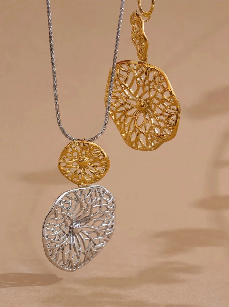 18K Gold Plated Stainless Steel Flower Pendant Necklace